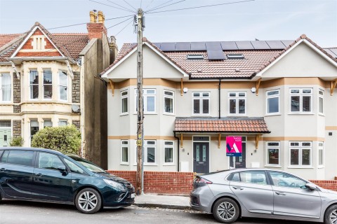 View Full Details for Halsbury Road, Bristol
