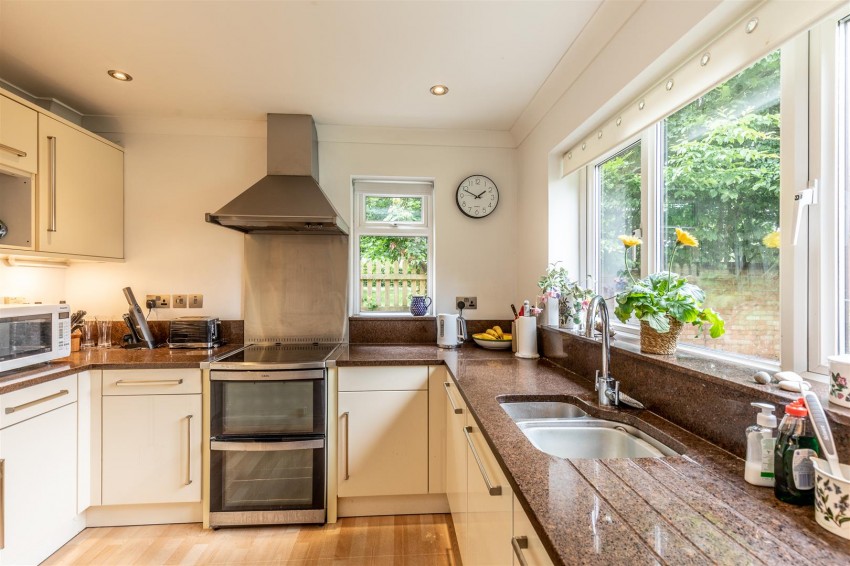 Images for Remenham Drive, Henleaze, Bristol