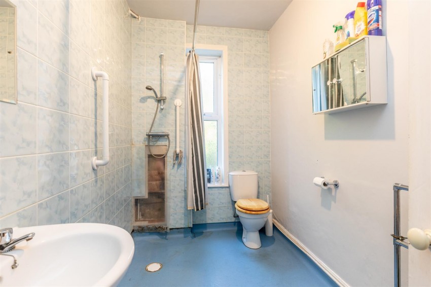 Images for Holmes Grove, Henleaze, Bristol