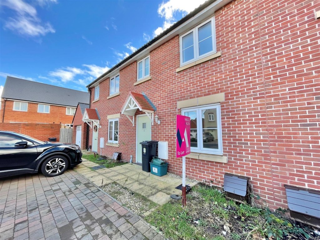 3, Wallflower Close, Lyde Green, Bristol, BS16 7LP, 3 bedroom, House