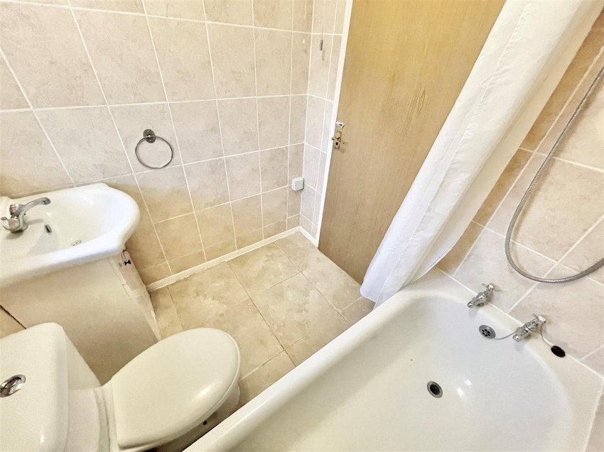 Images for Honeysuckle Close, Bradley Stoke, Bristol
