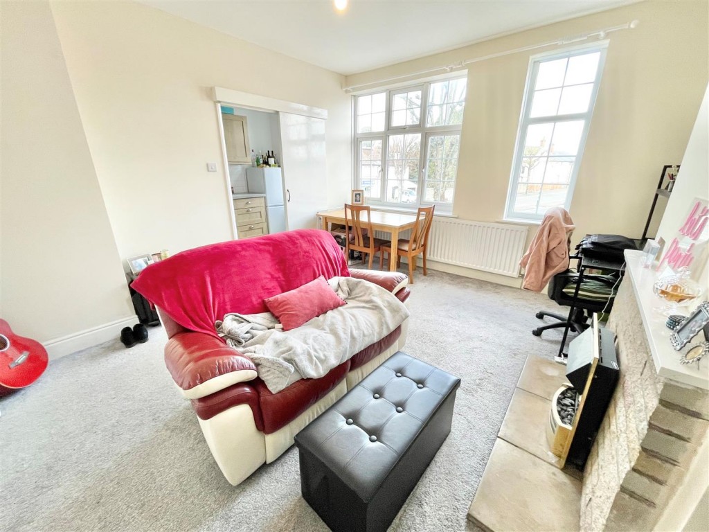 FFF, 209, Wellington Hill West, Henleaze, Bristol, BS9 4QL, 1 bedroom, Flat