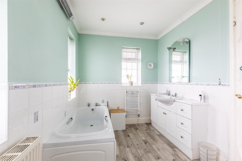 Images for Eastover Close, Bristol BS9