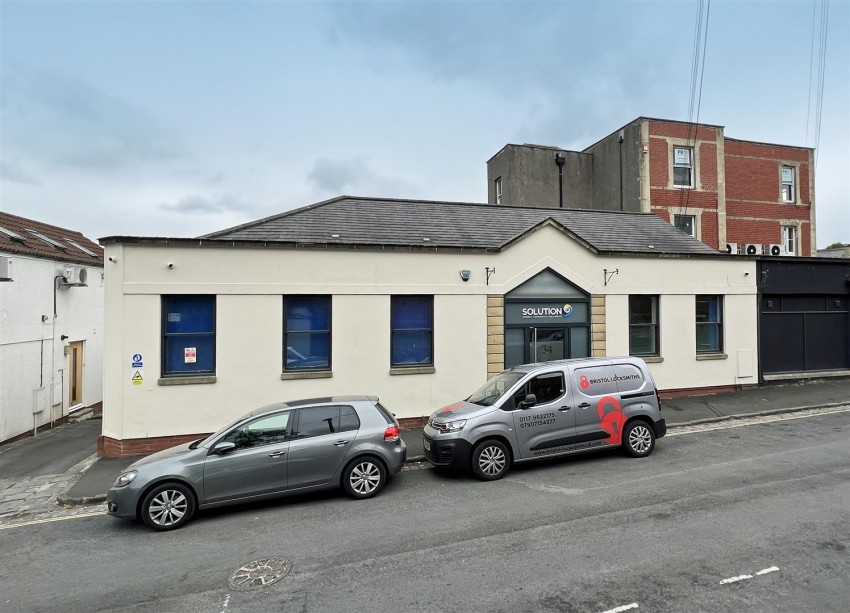 Images for Cambridge Crescent, Westbury-On-Trym, Bristol