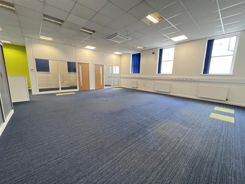 Images for Cambridge Crescent, Westbury-On-Trym, Bristol