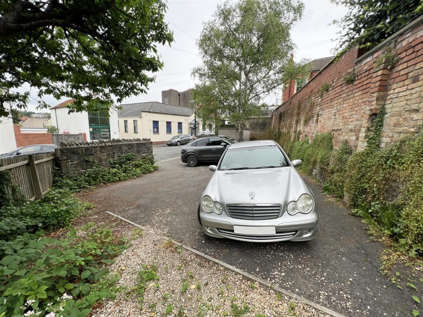 Images for Cambridge Crescent, Westbury-On-Trym, Bristol