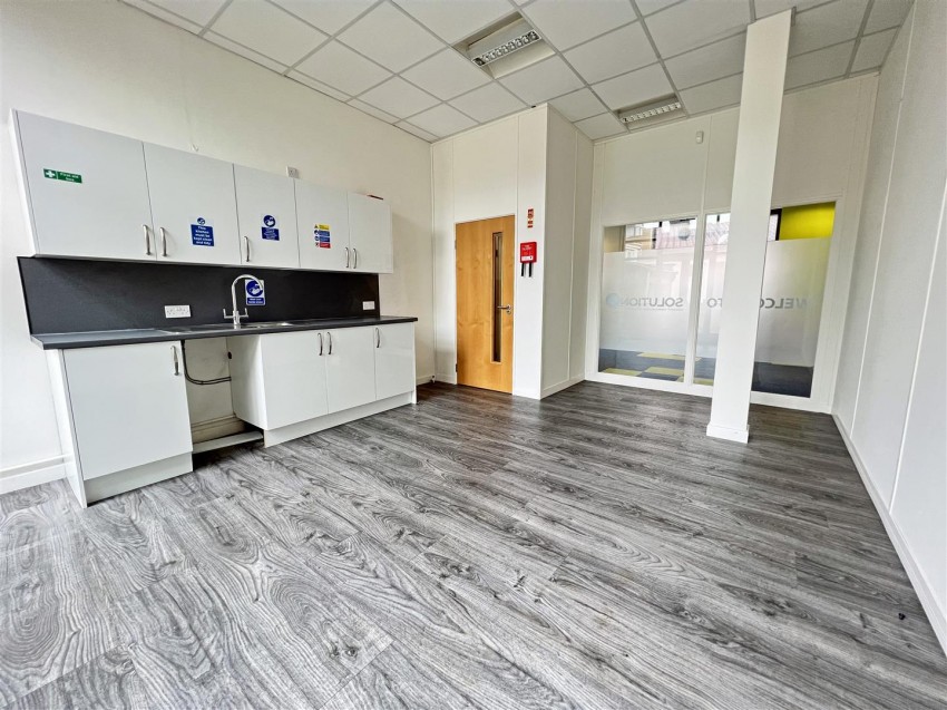 Images for Cambridge Crescent, Westbury-On-Trym, Bristol