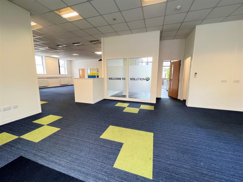 Images for Cambridge Crescent, Westbury-On-Trym, Bristol