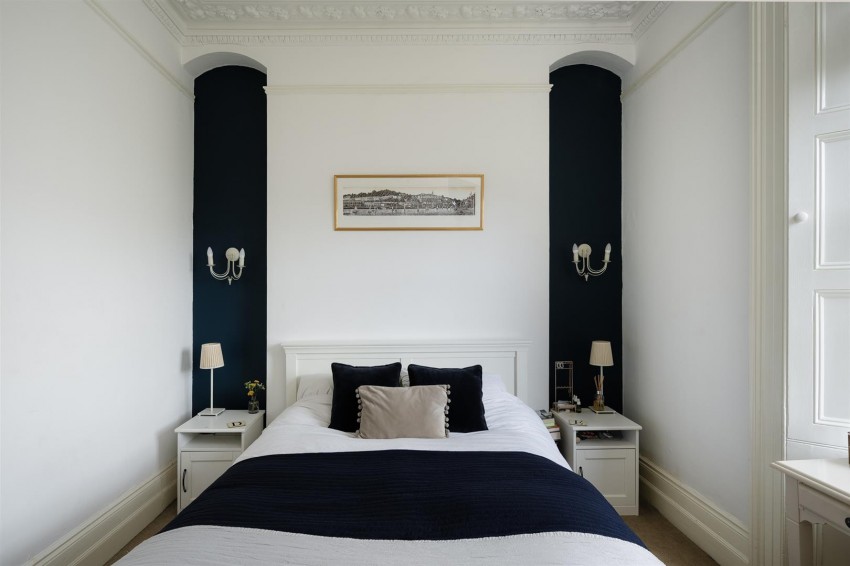 Images for Warwick Road | Redland