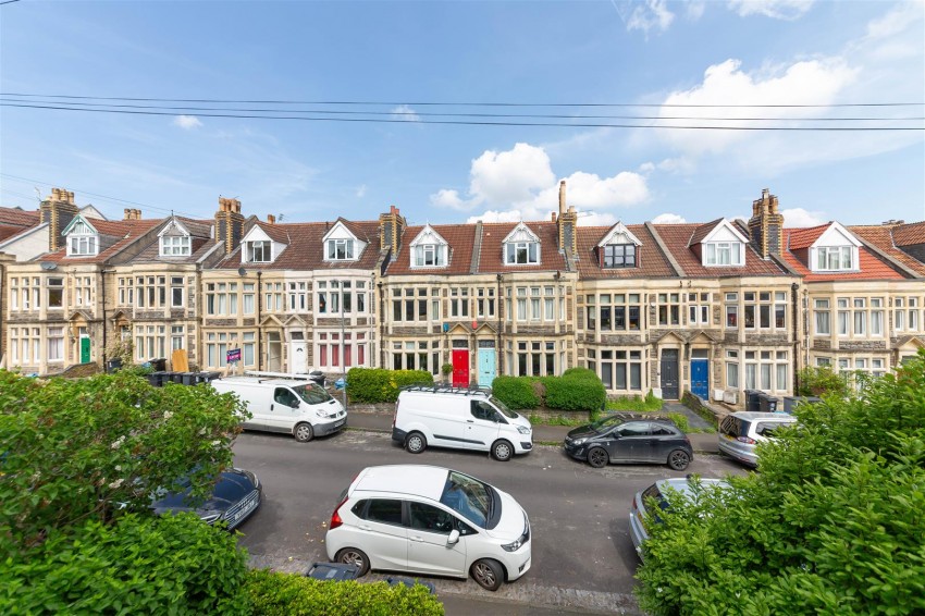 Images for Harcourt Road | Redland