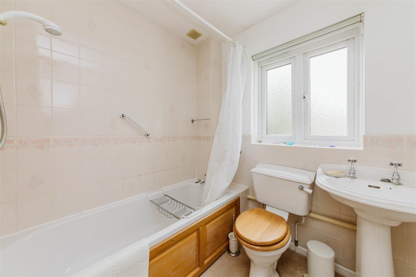 Images for Grange Close North | Henleaze