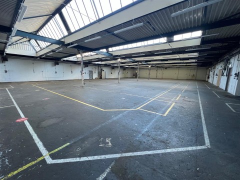 View Full Details for Yelverton Road, Bristol