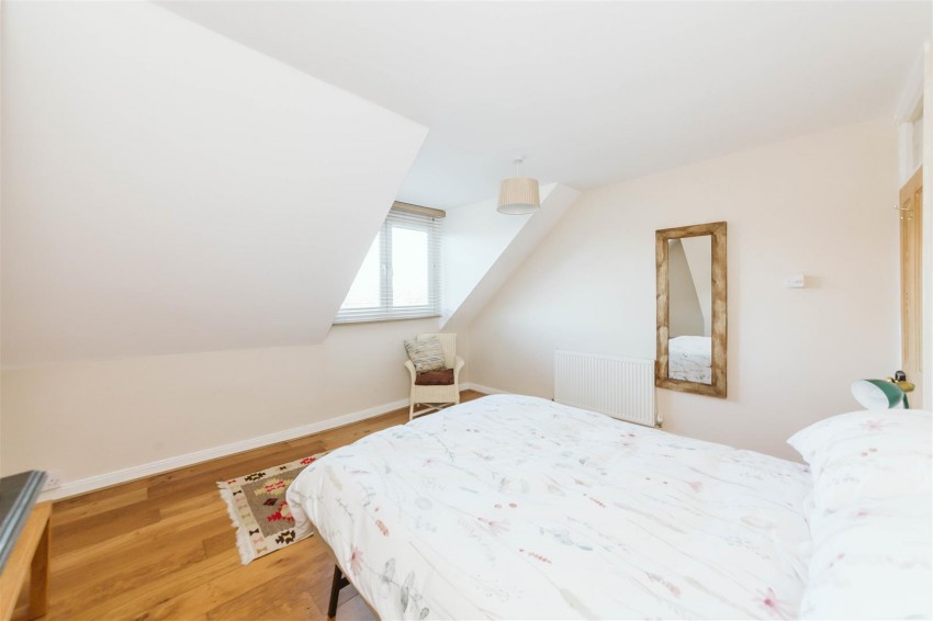 Images for Coldharbour Road | Redland