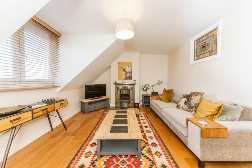 Images for Coldharbour Road | Redland