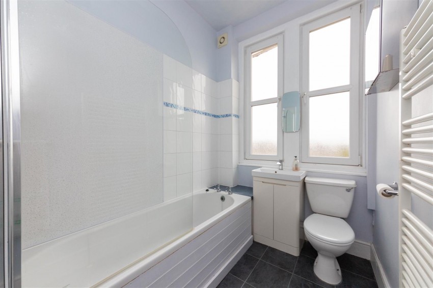 Images for Coldharbour Road | Redland