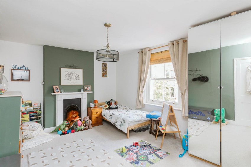 Images for Lansdown Road | Redland