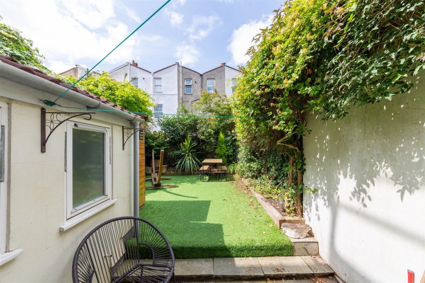 Images for Lansdown Road | Redland
