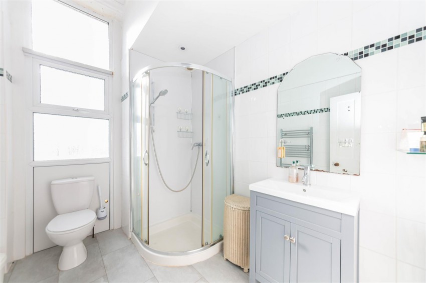 Images for Coldharbour Road | Redland
