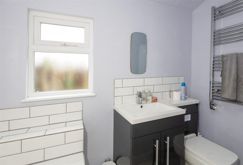 Images for Coldharbour Road | Redland