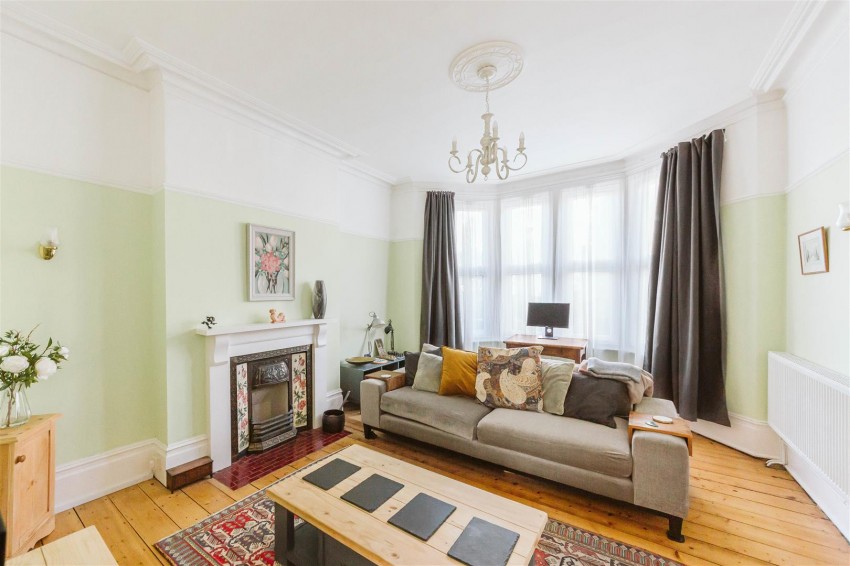 Images for Coldharbour Road | Redland