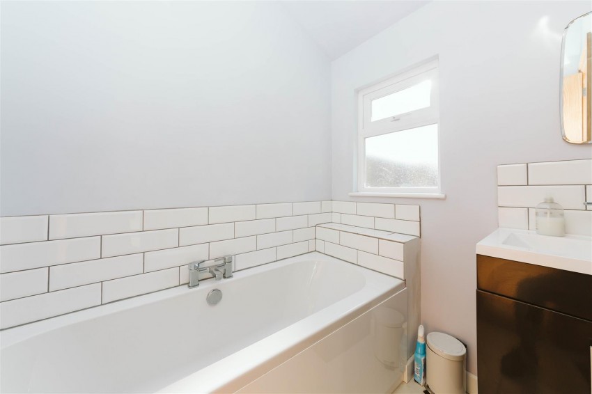 Images for Coldharbour Road | Redland
