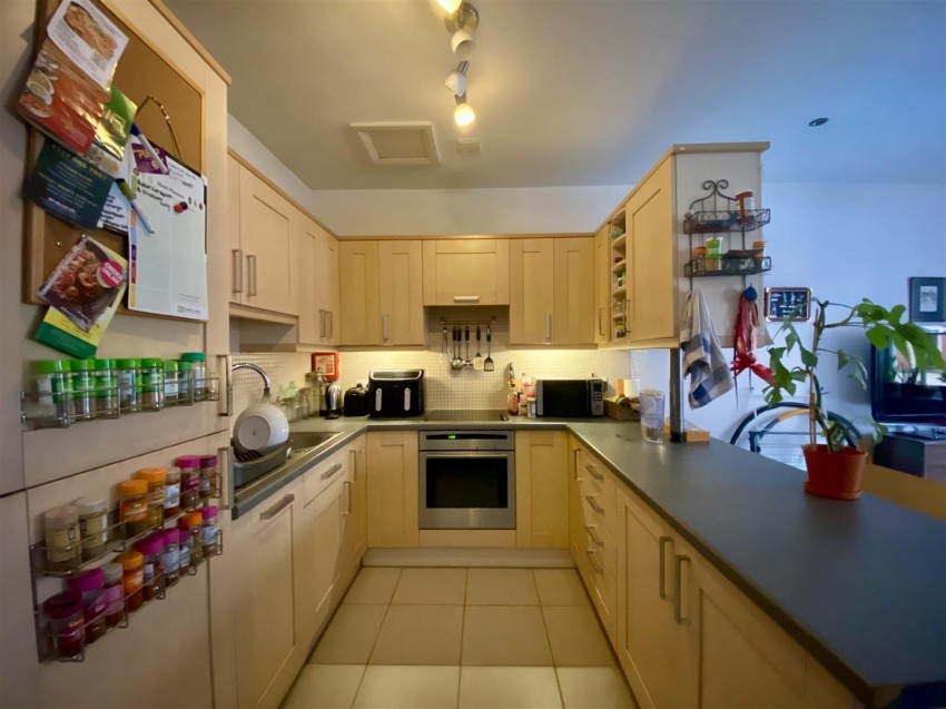 Images for Redcliff Street, Redcliff