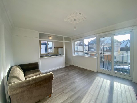 View Full Details for Holmes Grove, Bristol