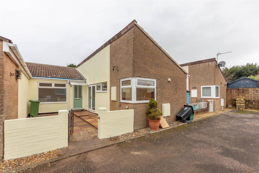 Images for Woodend | Kingswood
