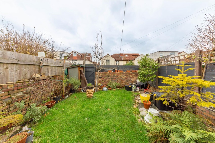 Images for St Albans Road | Westbury Park