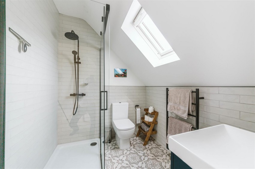 Images for Cranside Avenue | Redland