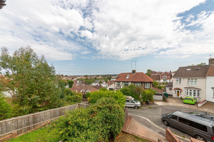 Images for Cranside Avenue | Redland