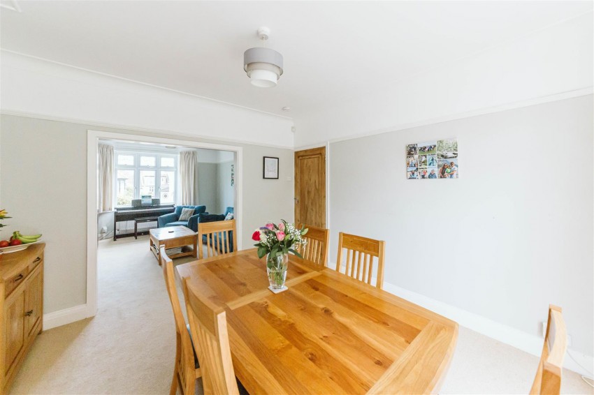 Images for Cranside Avenue | Redland