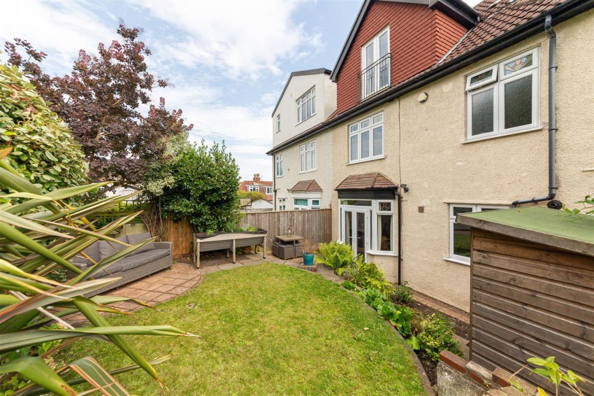 Images for Cranside Avenue | Redland
