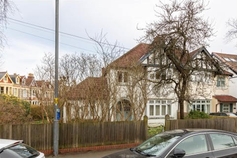 View Full Details for Upper Cranbrook Road | Westbury Park