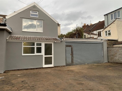 Lawrence Avenue, Easton, Bristol