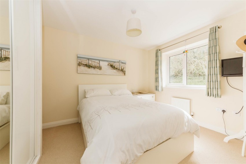 Images for Thornfield Road | Repton Grange