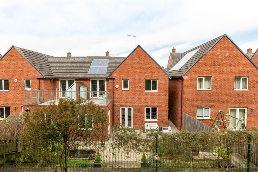 Images for Thornfield Road | Repton Grange