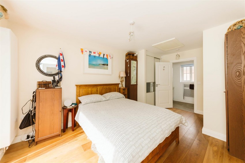 Images for Thornfield Road | Repton Grange