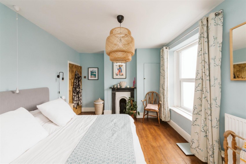 Images for Soundwell Road | Kingswood