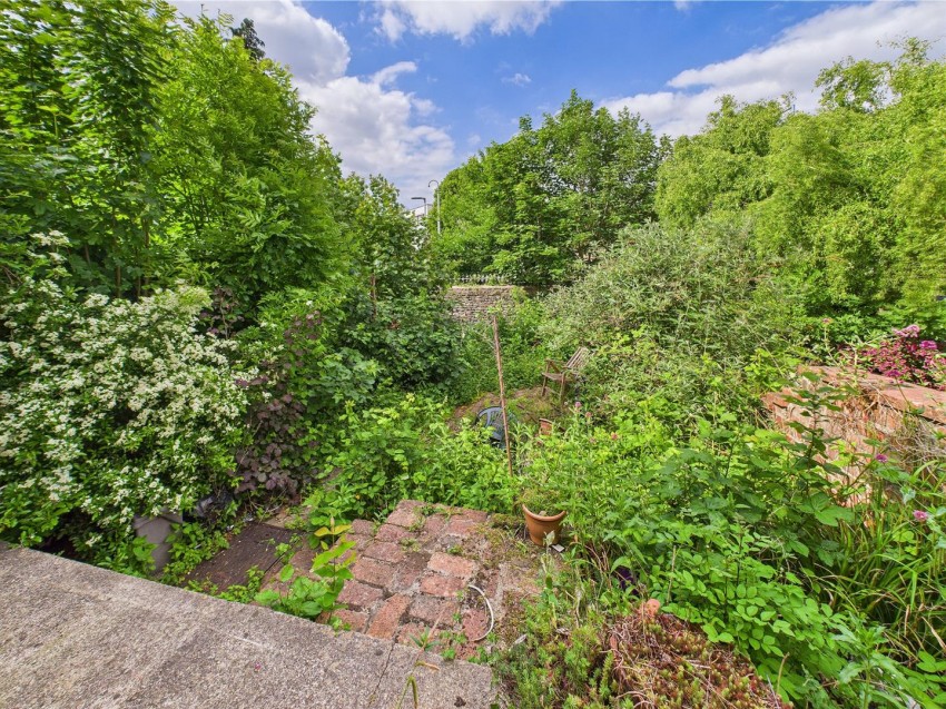 Images for 45 Robertson Road, Greenbank, Bristol