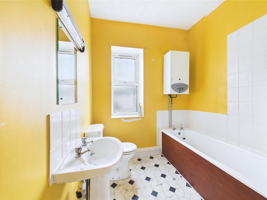 Images for 45 Robertson Road, Greenbank, Bristol