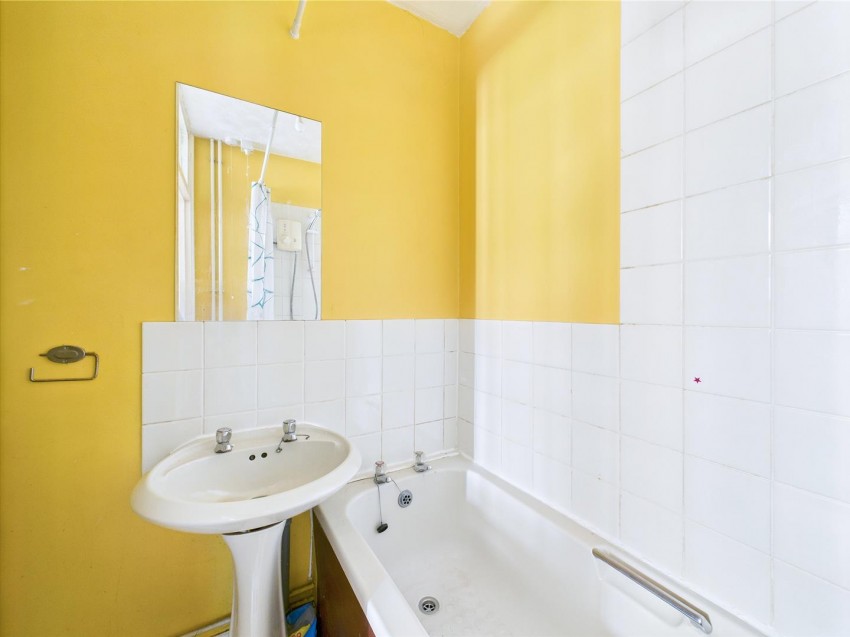 Images for 45 Robertson Road, Greenbank, Bristol