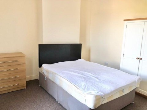View Full Details for Robertson Road, Greenbank, Bristol