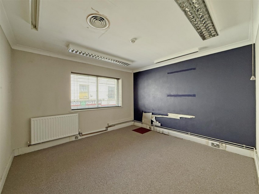 Images for 4 King Street, Stroud