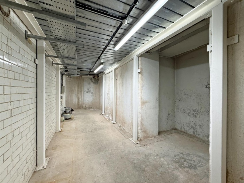 Images for 4 King Street, Stroud