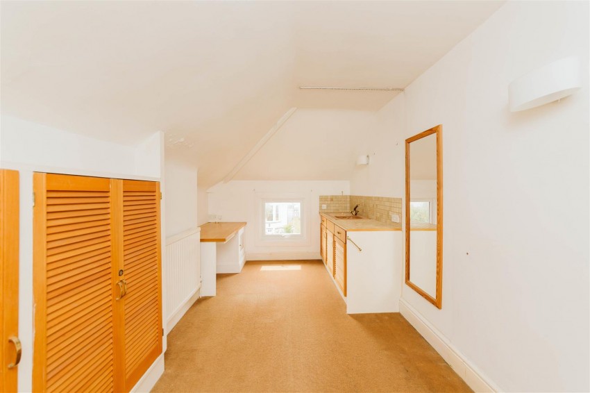 Images for Rokeby Avenue | Redland