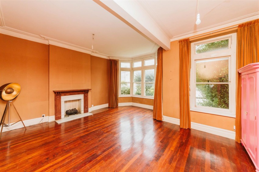Images for Rokeby Avenue | Redland