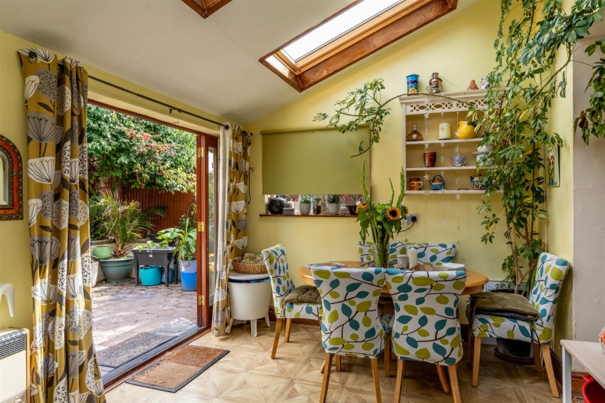 Images for Brynland Avenue | Bishopston