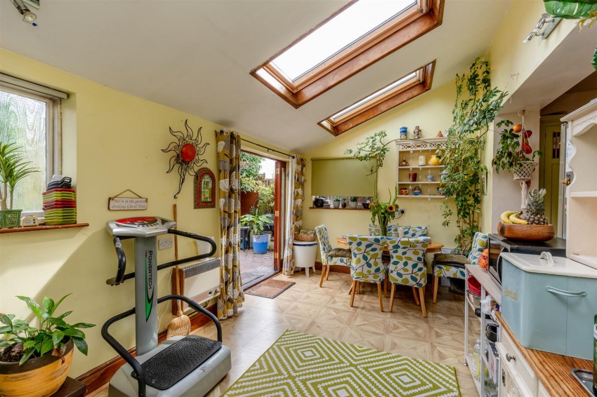 Images for Brynland Avenue | Bishopston