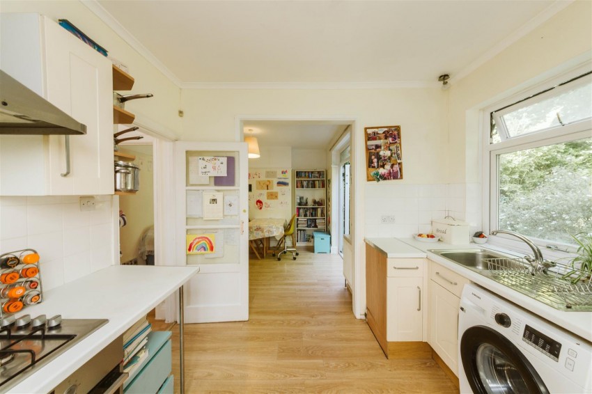 Images for Walton Rise | Westbury-on-Trym